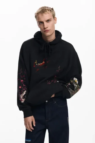 Hoodie med landskapsmotiv
