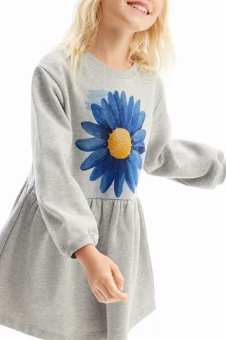 Klänning med blommönster