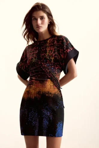 Klänningar designade av Christian Lacroix