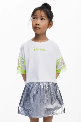 Kortärmad T-shirt med paljetter