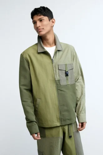 Militärjackor med fickor