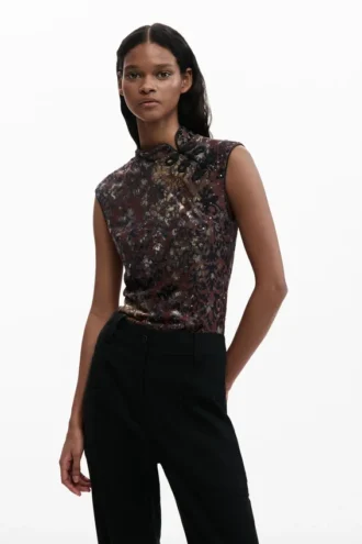 Orientalisk ärmlös T-shirt