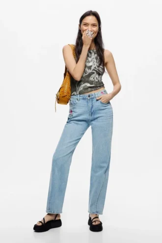Raka blommiga Jeans