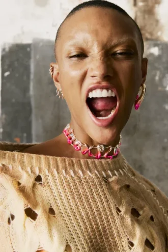 Rosa Love Explosion-Halsband